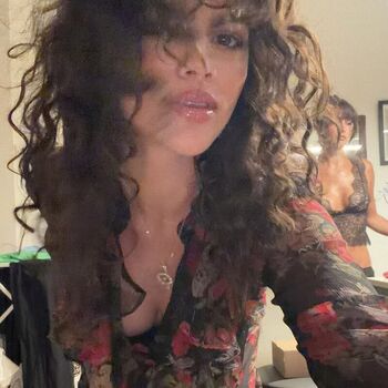 Full leaked Fallon smythe private photo