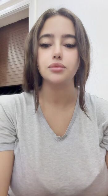 Full leaked Farahnour private photo