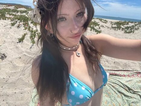 Full leaked Fawn state private photo