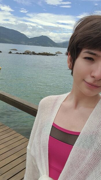 Full leaked Faye tan private photo