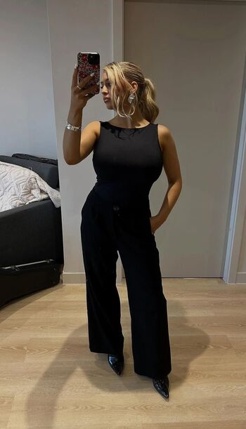 Full leaked Fayehanson private photo