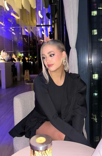Full leaked Fayehanson page private photo