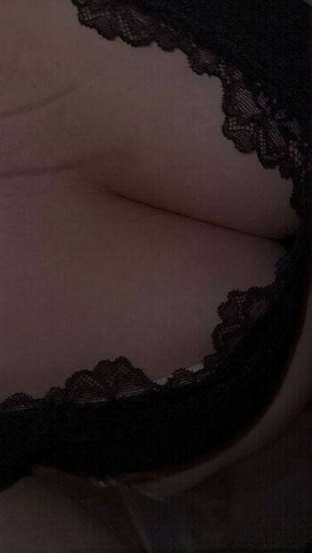 Full leaked Fayesxh private photo