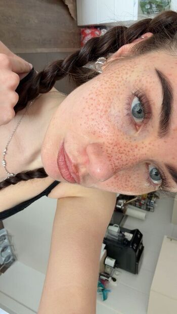 Full leaked Fayesxh private photo