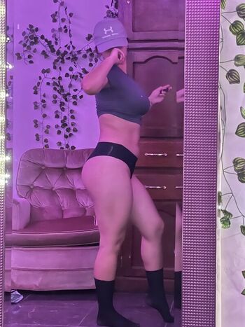 Full leaked Feersshii private photo