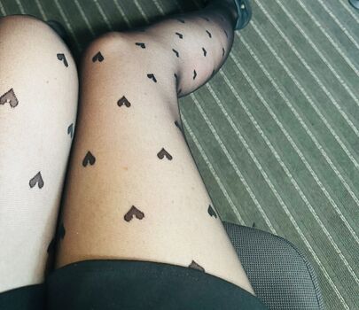 Full leaked Feetbycheeky private photo