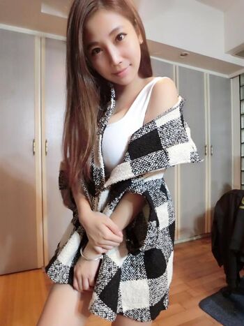 Full leaked Feifeihsieh page private onlyfans photo