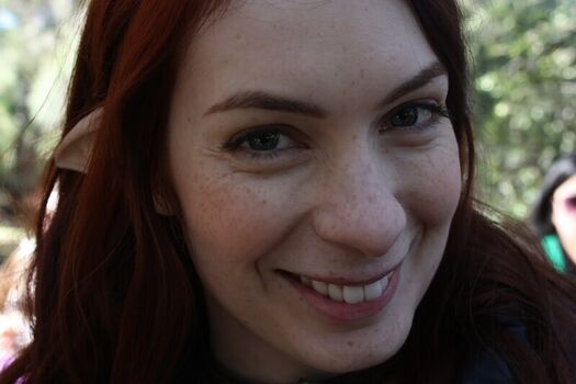Full leaked Felicia day private photo