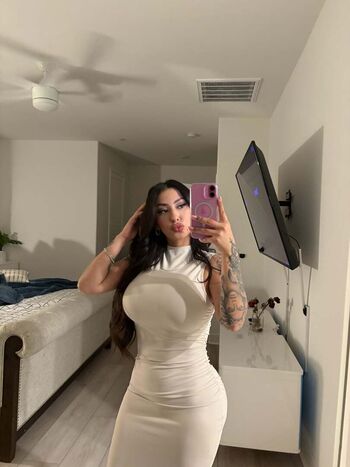 Full leaked Felicity agredano private photo