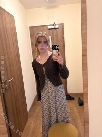 Full leaked Felinenyaa page private photo