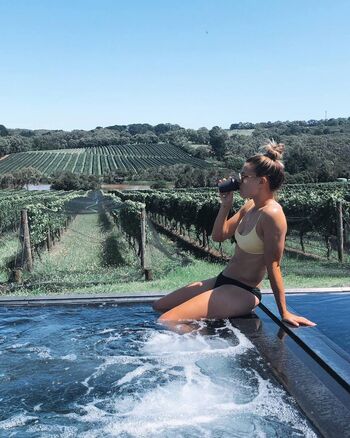 Full leaked Female football private onlyfans photo