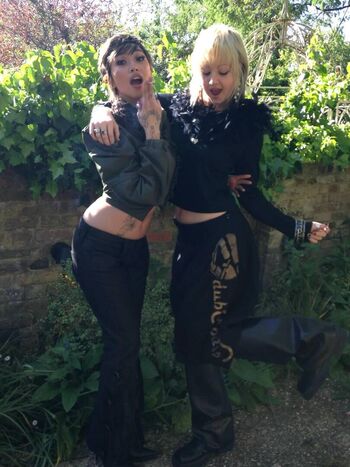 Full leaked Femalien private photo