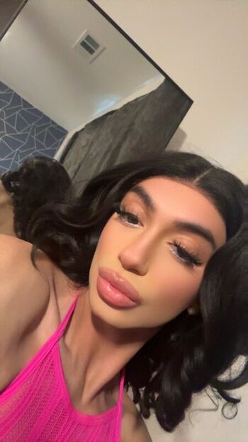 Fembaddie
