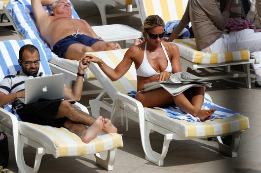 Full leaked Femmes journalistes private photo