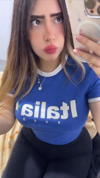 Full leaked Fernandavaal page private photo