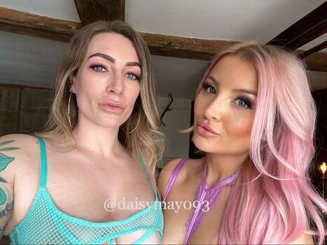 Full leaked Fetish queen private photo