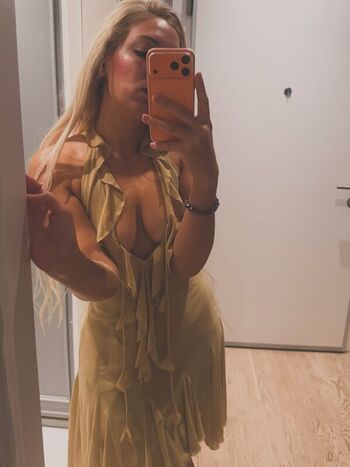 Full leaked Fidan atalay private photo