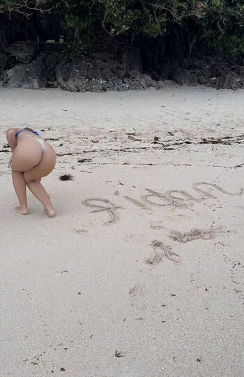 Full leaked Fidan atalay private photo