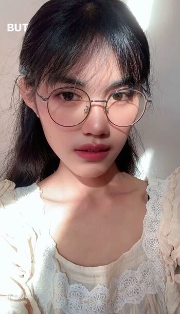 Full leaked Fifi chan private photo