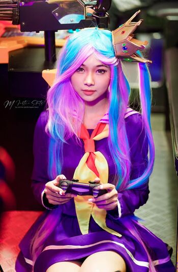 Full leaked Filipina cosplayers private photo