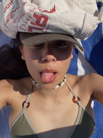Full leaked Findinglorii private photo