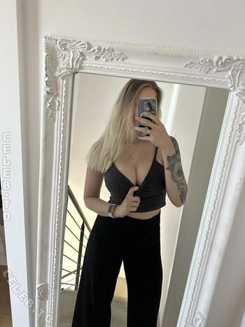 Full leaked Fiona fuchs private photo