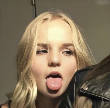 Full leaked Fiona kaiser private photo