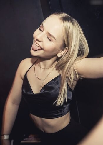 Full leaked Fiona kaiser private photo