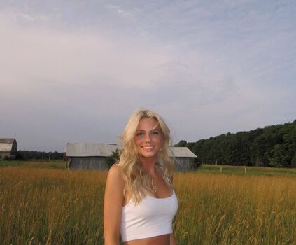 Full leaked Fionaexline private photo