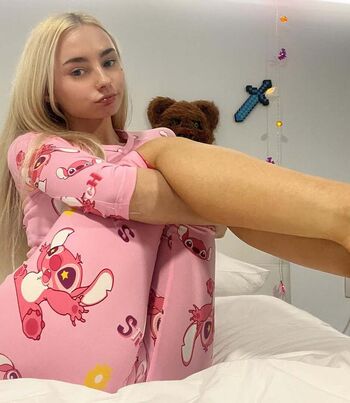 Full leaked Fitbootyblondie private photo