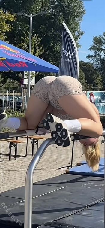 Full leaked Fitbyhannaah private photo