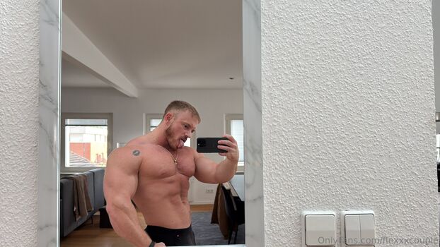 flexxxcouple