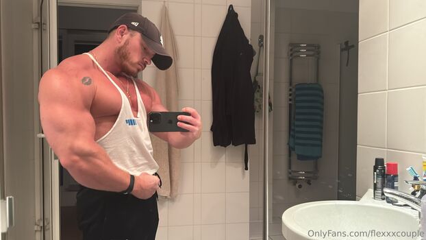 flexxxcouple