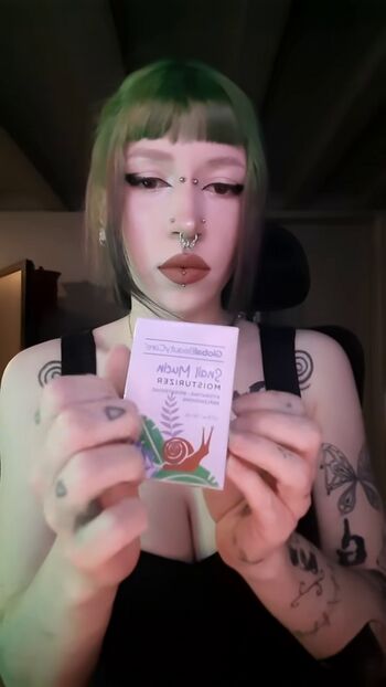 Full leaked Flodaasmr private photo