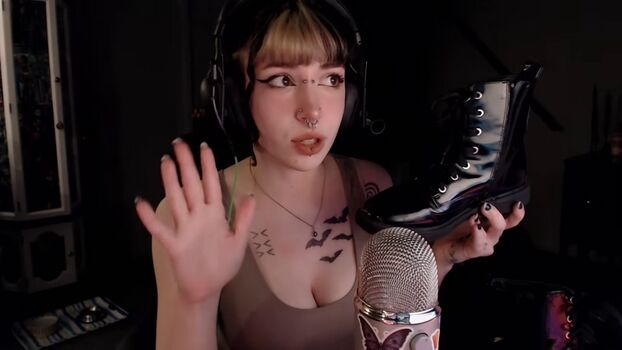 Full leaked Flodaasmr private photo