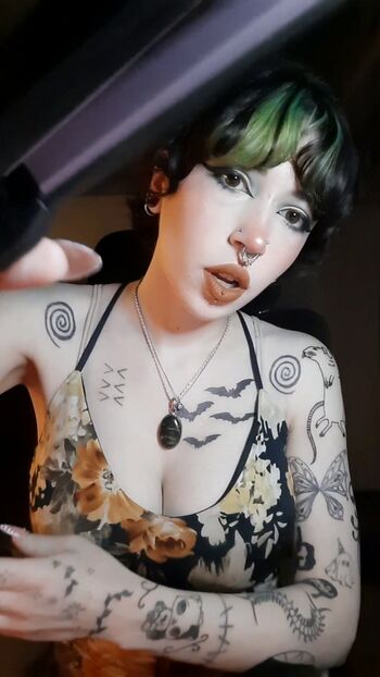 Full leaked Flodaasmr private photo