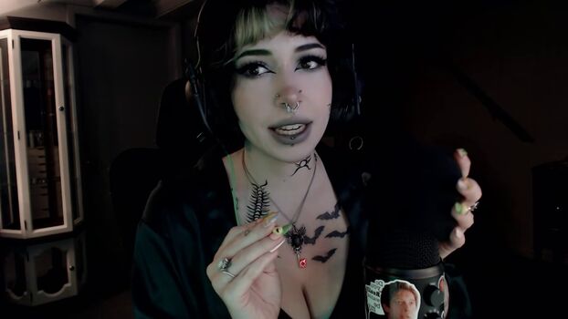 Full leaked Flodaasmr private photo