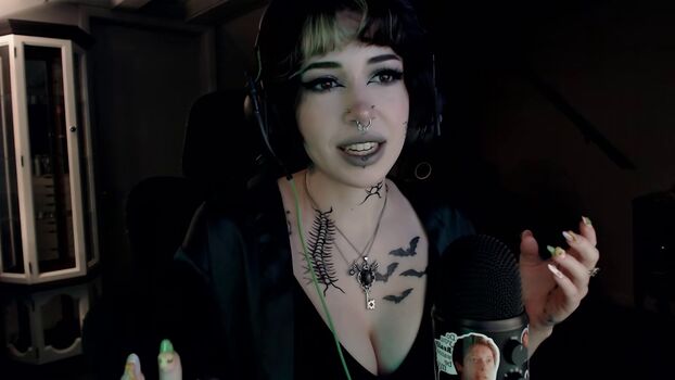 Full leaked Flodaasmr private photo
