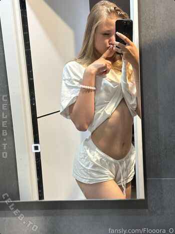 Full leaked Flooora o private photo