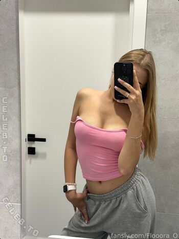 Full leaked Flooora o private photo