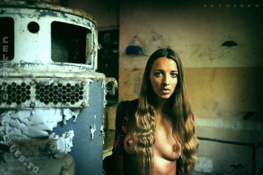 Full leaked Flora private onlyfans photo