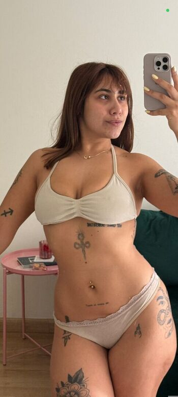 Full leaked Florasfun private photo