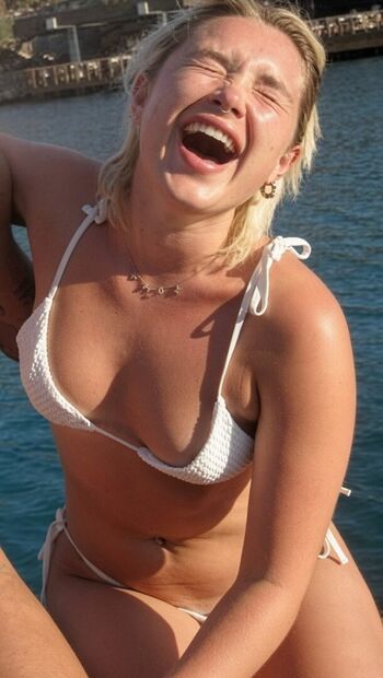 Full leaked Florence pugh page private photo