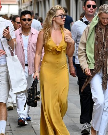 Full leaked Florence pugh page private photo