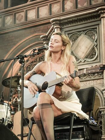 Full leaked Florence rose private photo
