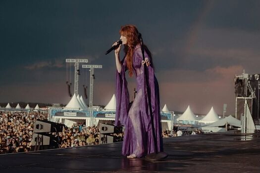 Full leaked Florence welch private photo