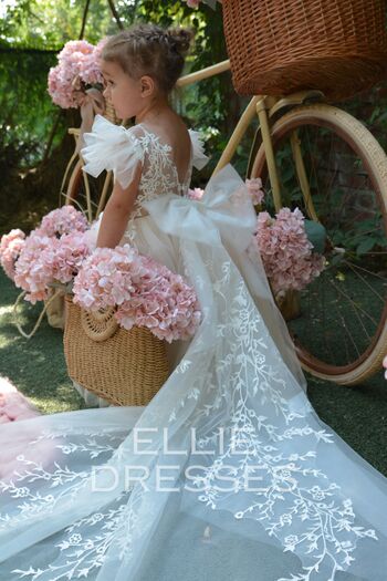 Full leaked Flowergirl private photo