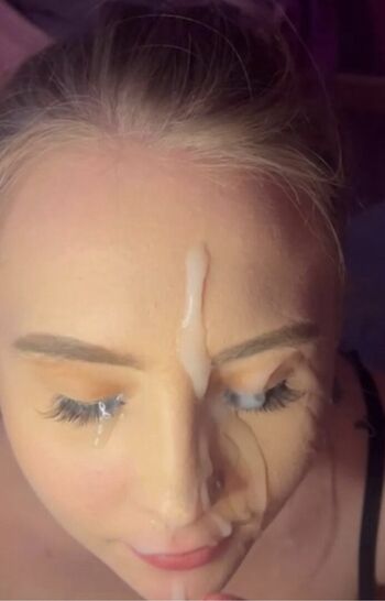 Full leaked Fondblondexox private photo