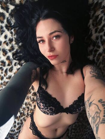 Full leaked Forgerofshadows private photo