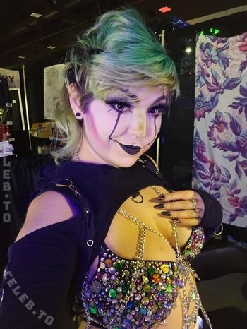 Full leaked Formativespice private photo